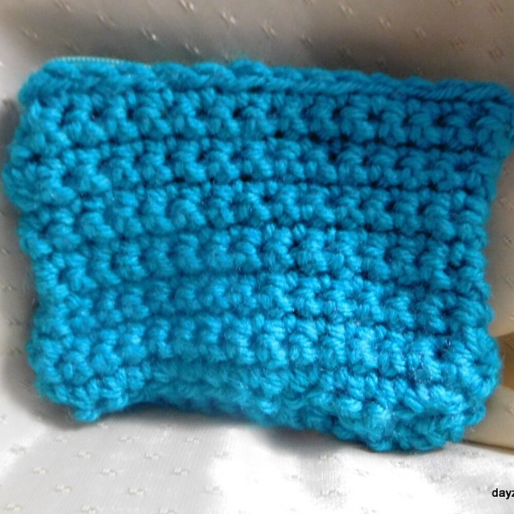 New Turquoise change purse with zipper and keyring